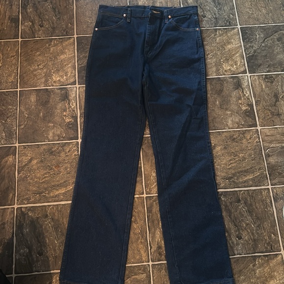 Men’s wrangler jeans - Picture 2 of 3